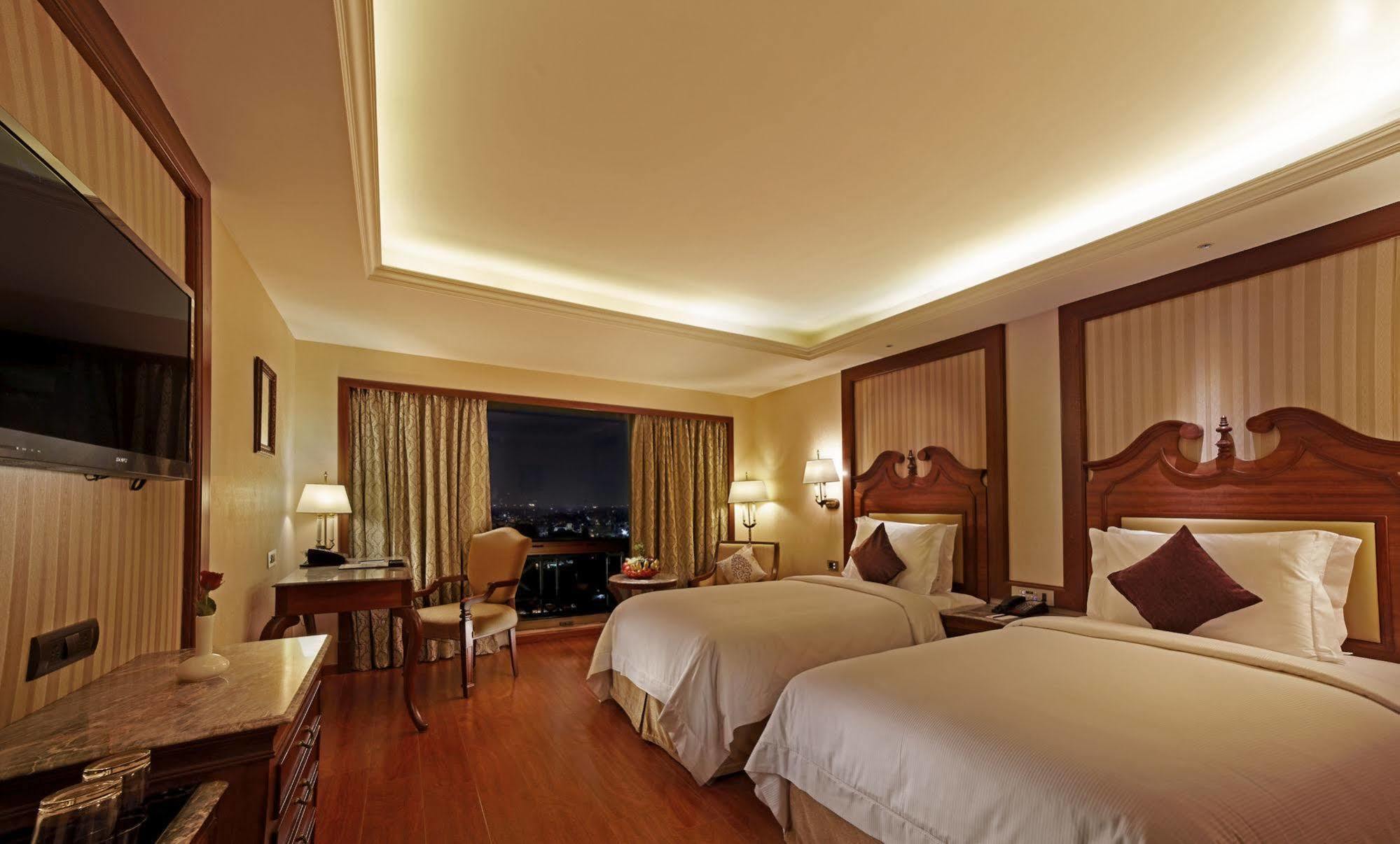 Hotel Welcomhotel By Itc Hotels, Cathedral Road,